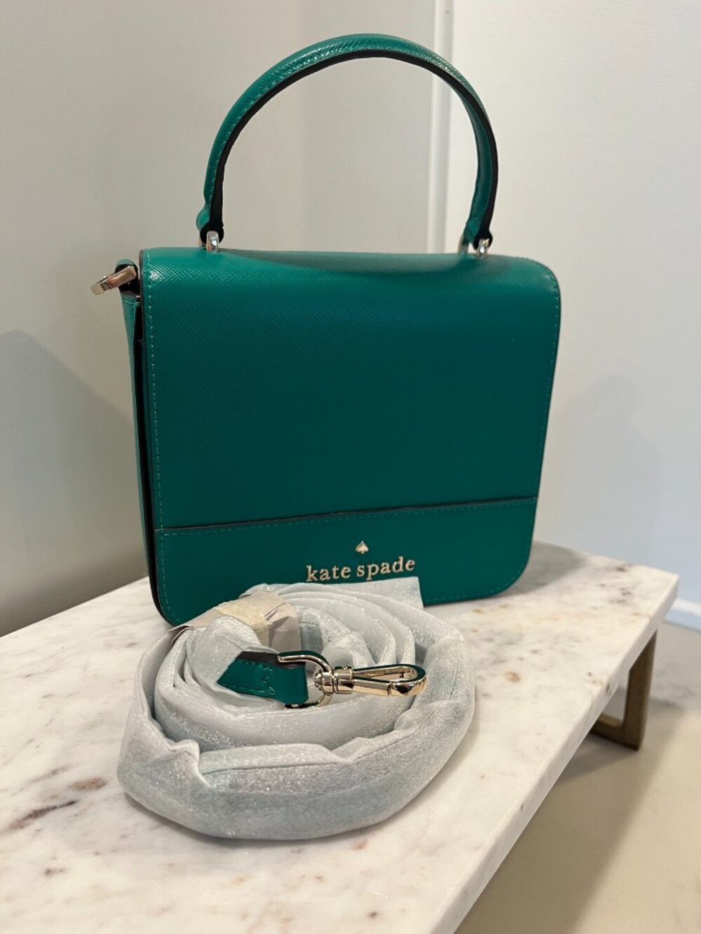 💚👜 Kate Spade Staci Square Crossbody Saffiano Leather | Wintergreen - Picture 5 of 9